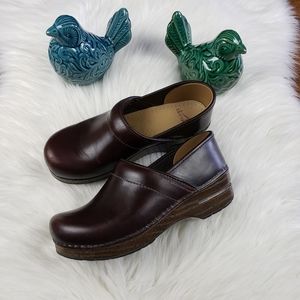 Dansko professional clogs size 39